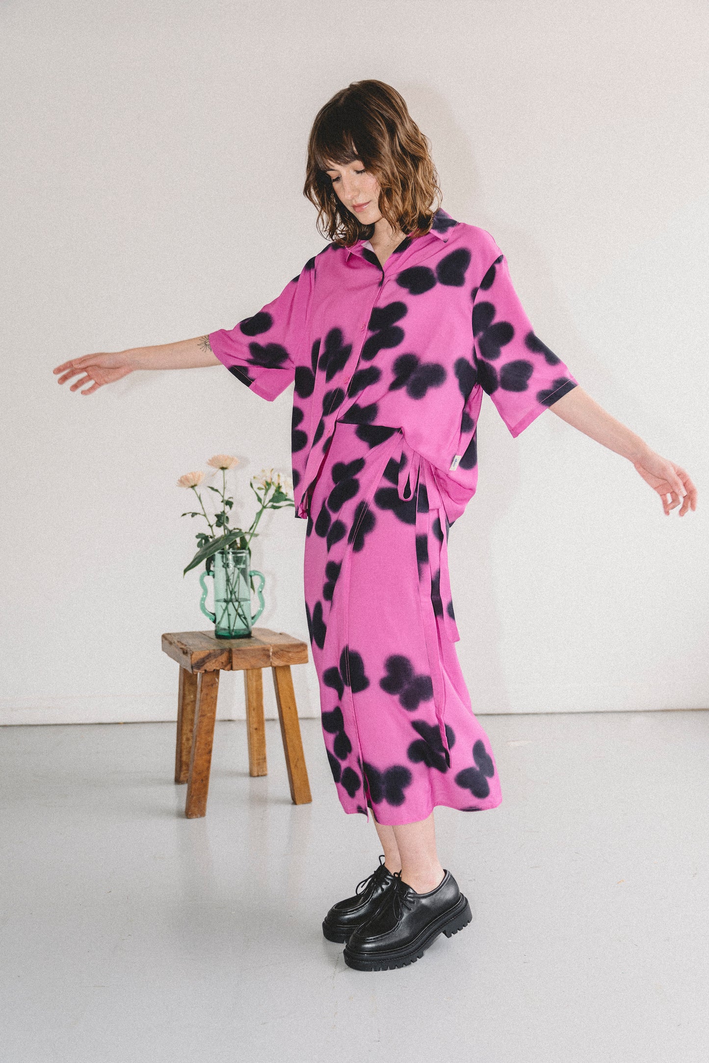 Camisa SOMBRAS rosa - UNISEX