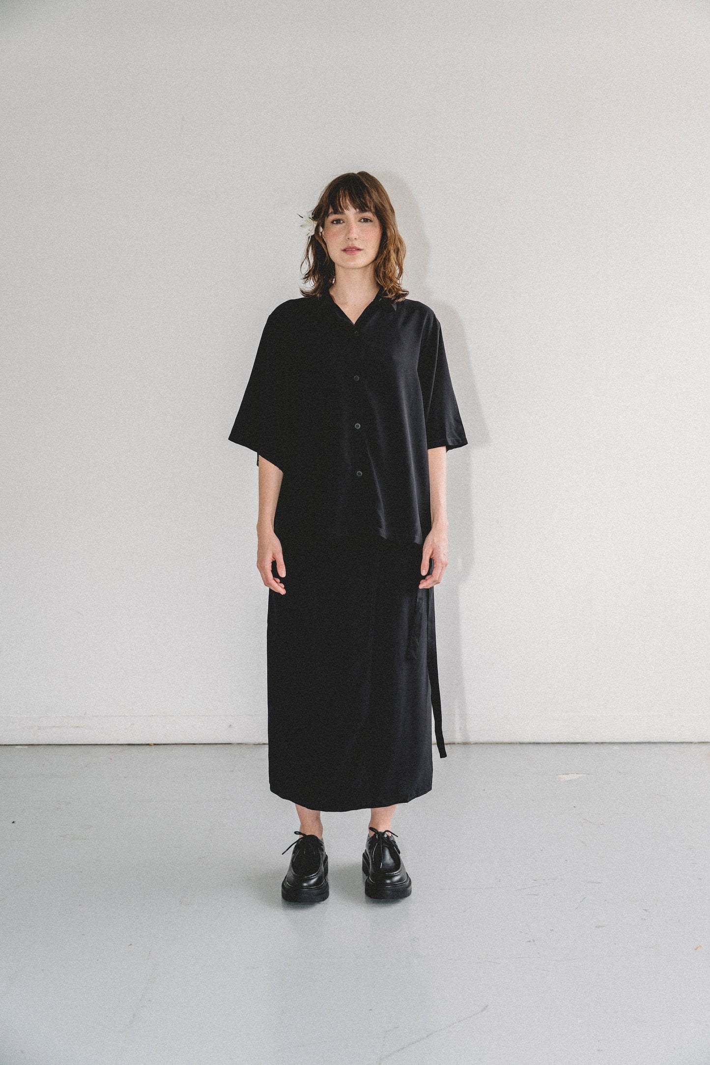 Camisa TODA NEGRA- UNISEX