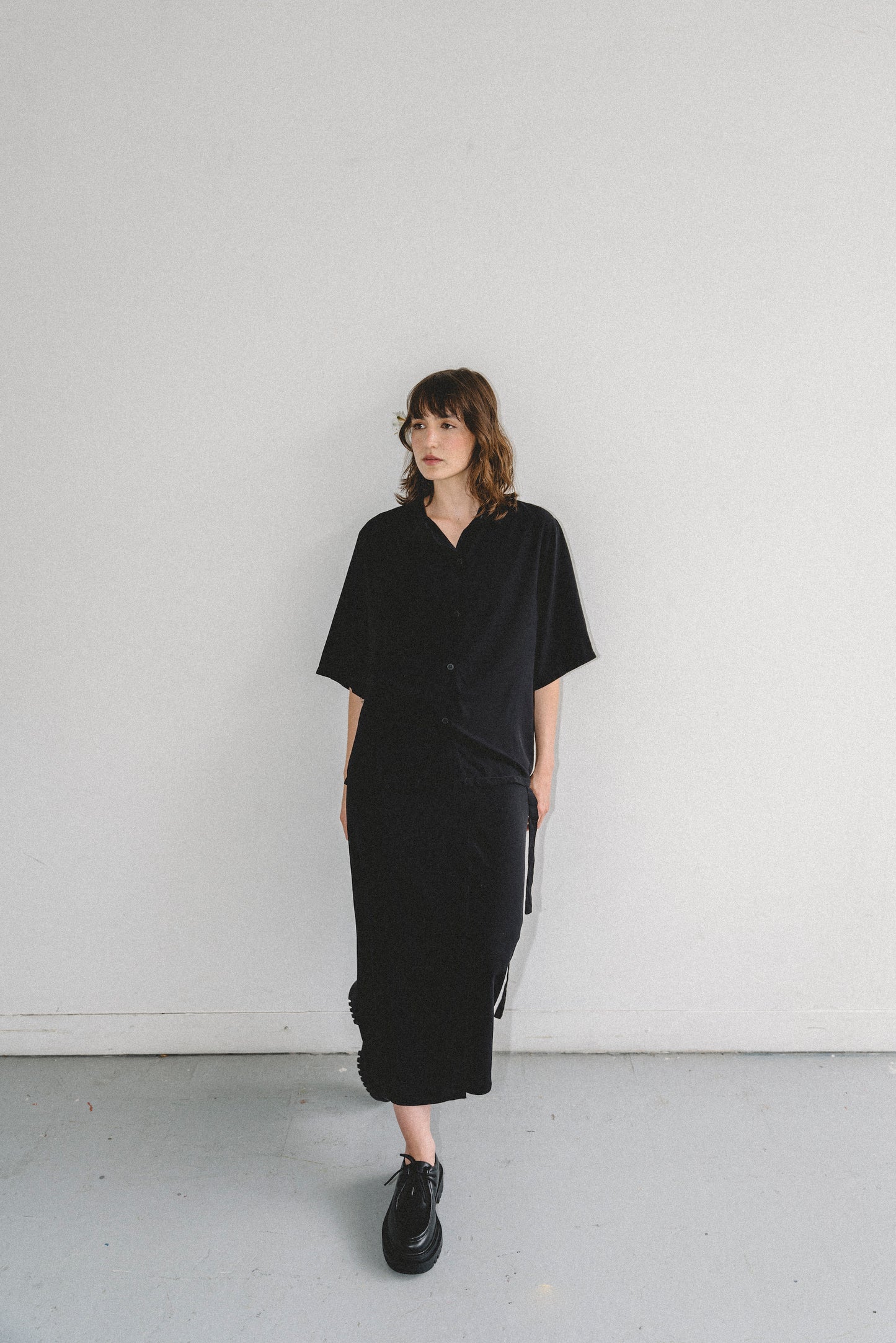 Camisa TODA NEGRA- UNISEX