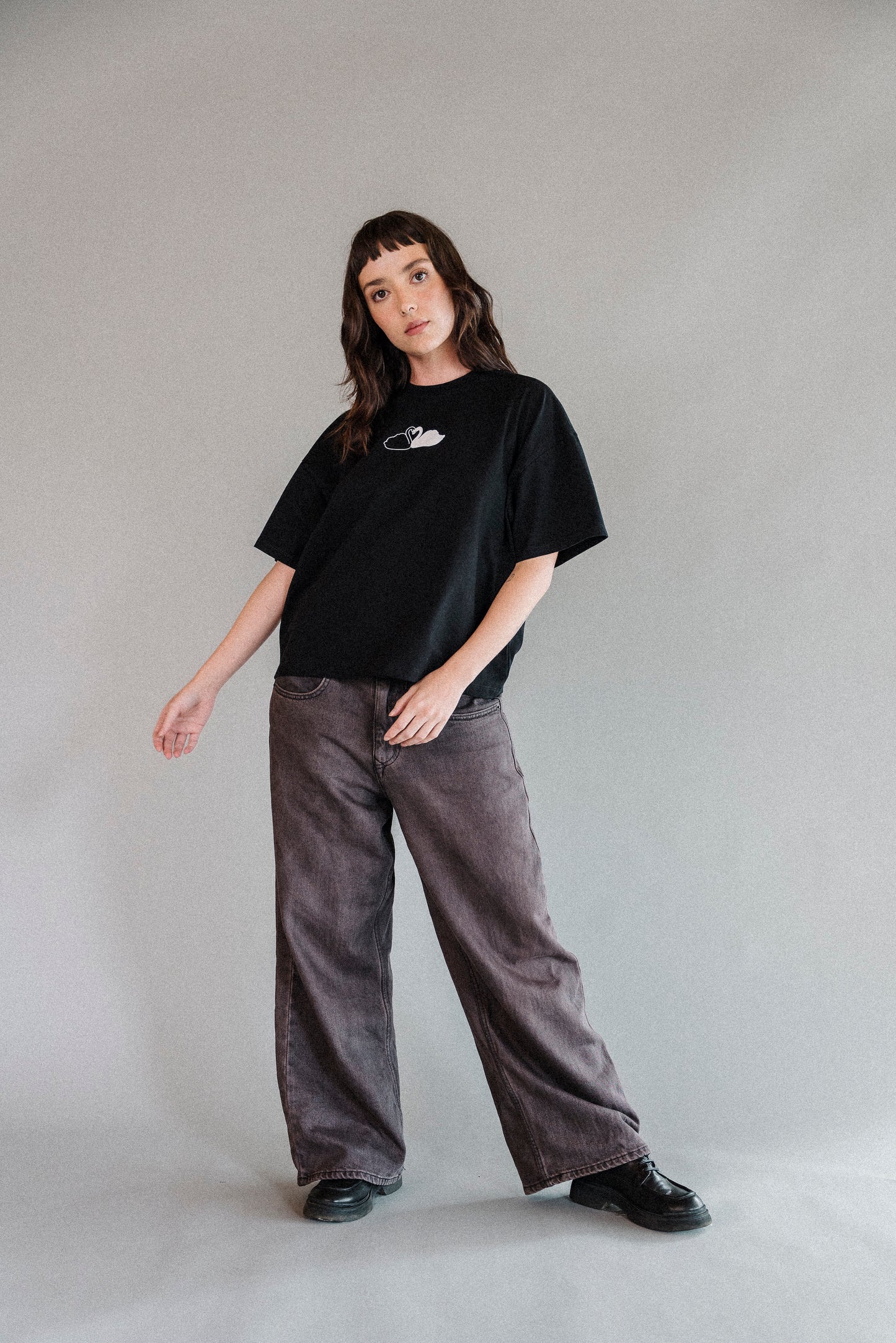 Camiseta unisex CISNES ENAMORADOS