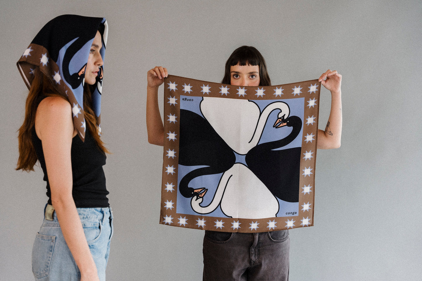 Pashmina CISNES ENAMORADOS