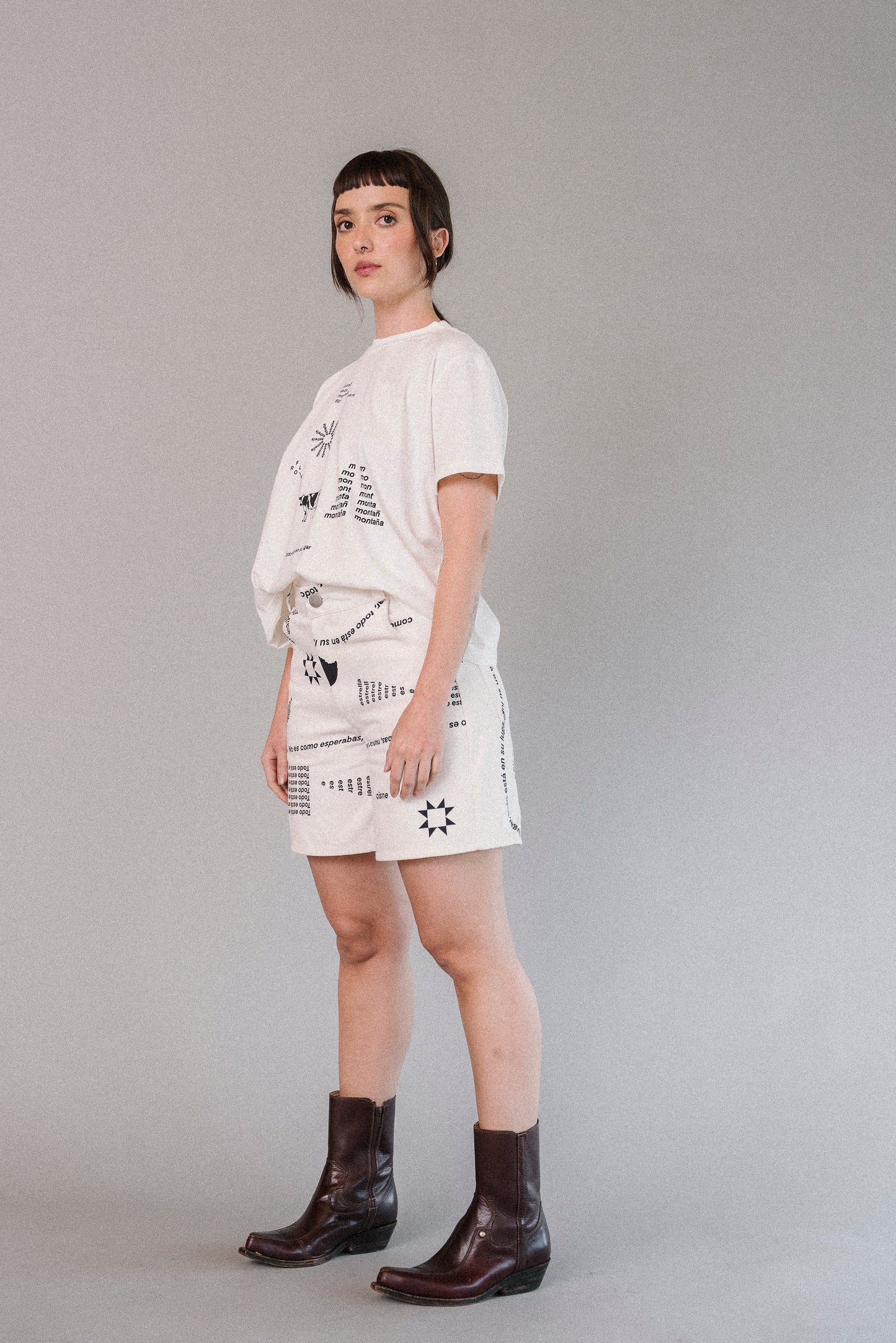 Camiseta crop PALABRAS